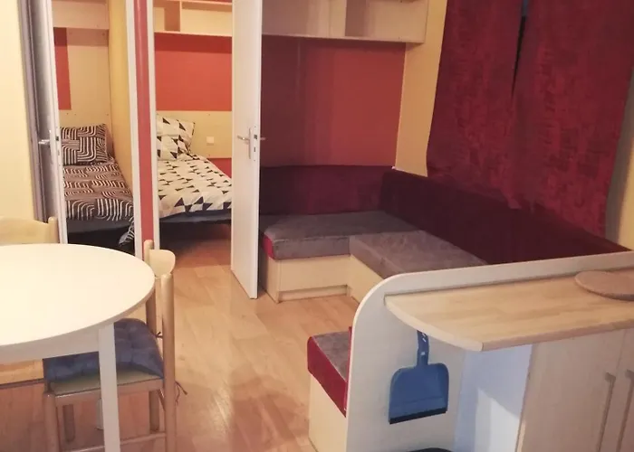 Mobil La Salamandre Apartment *